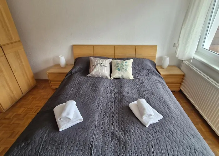 Sankt Johannerhof Hotel *